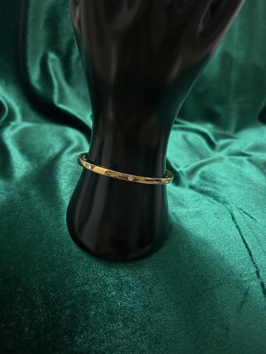 Gold Tiny Diamonds Bangle